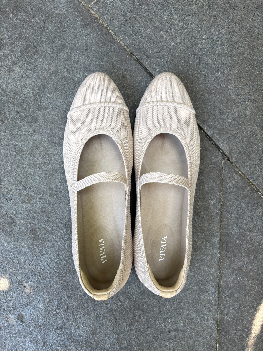 VIVAIA Women's Light Beige (nude)  almond toe Mary Jane flats